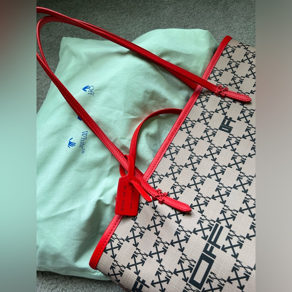 Off White Tote Bag - image 5